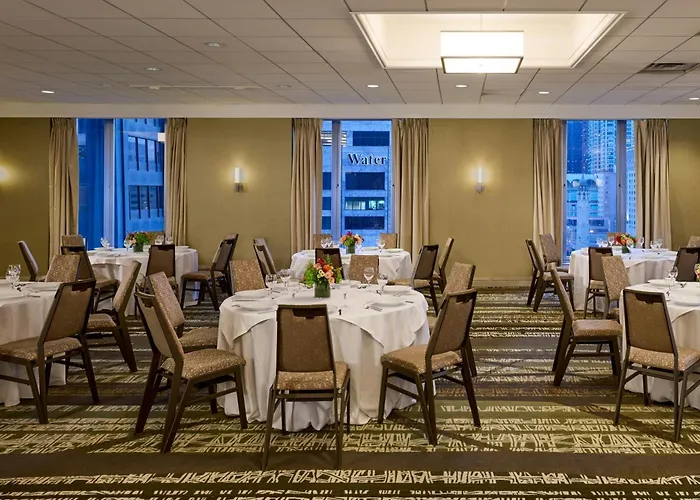 The Westin Michigan Avenue Hotel 4*