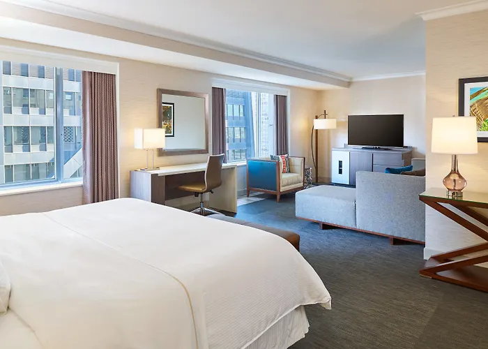 The Westin Michigan Avenue 4*