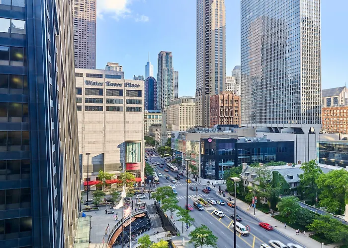 The Westin Michigan Avenue